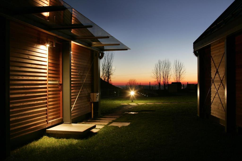 Nebesa Chalets Kobarid Ruang foto